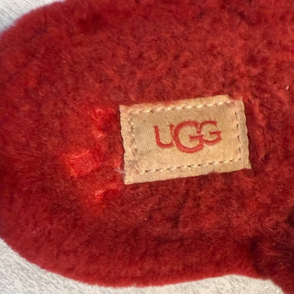 UGG Scarlet Plush Slides - Picture 4 of 7
